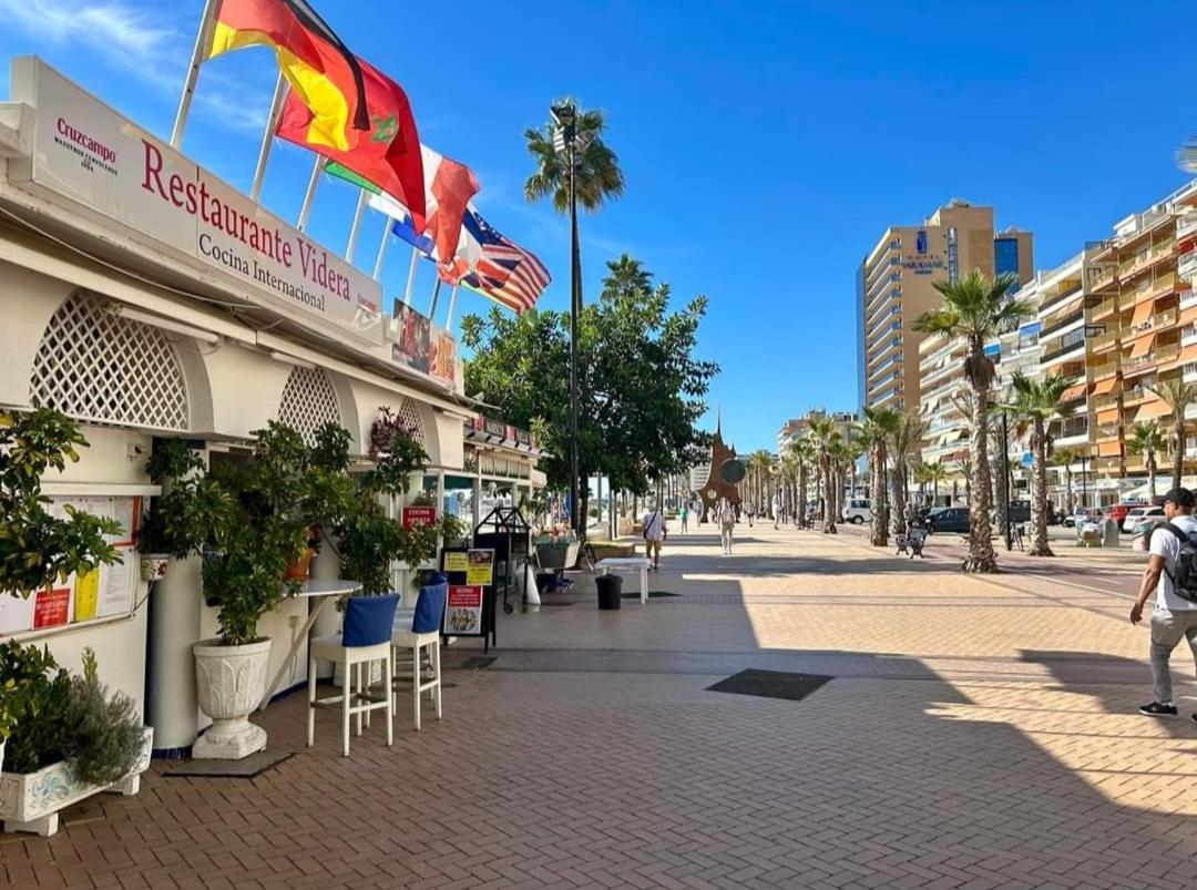 Luxury Beachfront Apartment With Pool, Sauna, Fitness And Gym In Province Malaga, Andalusia Михас Екстериор снимка